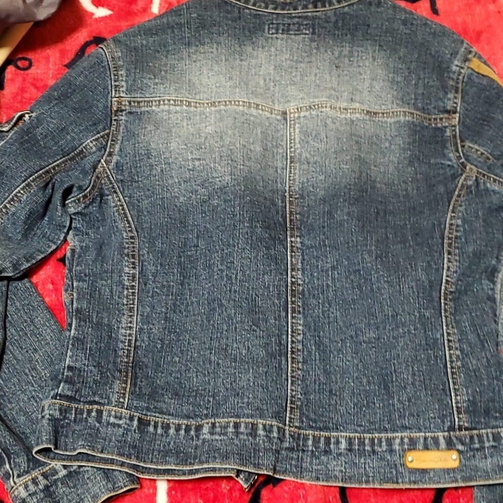 Jacket - Picture 2 of 2